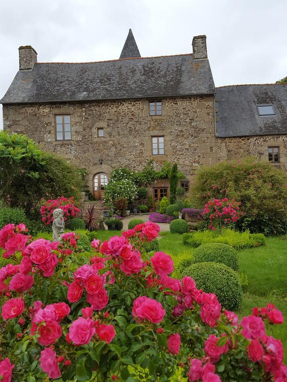 Manoir De La Branche Bed & Breakfast Maen Roch Dış mekan fotoğraf