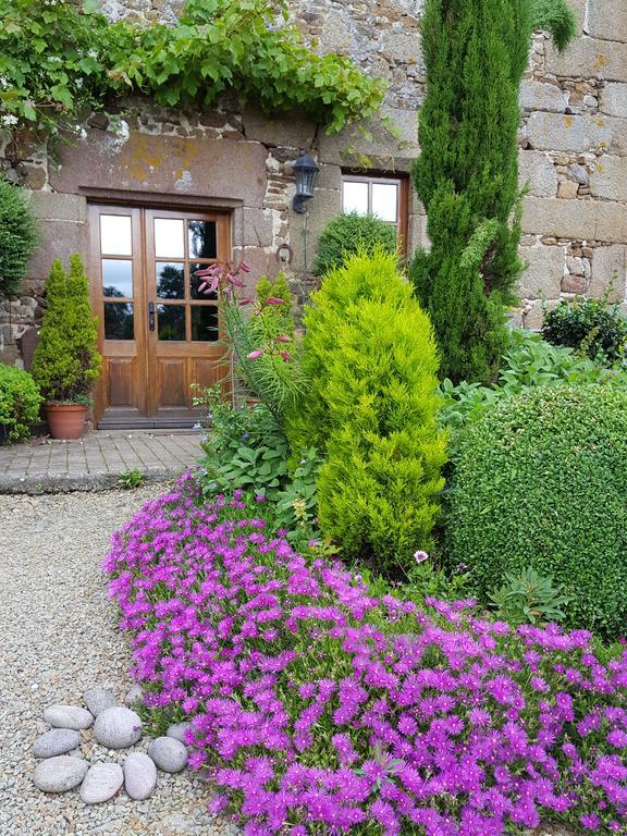 Manoir De La Branche Bed & Breakfast Maen Roch Dış mekan fotoğraf