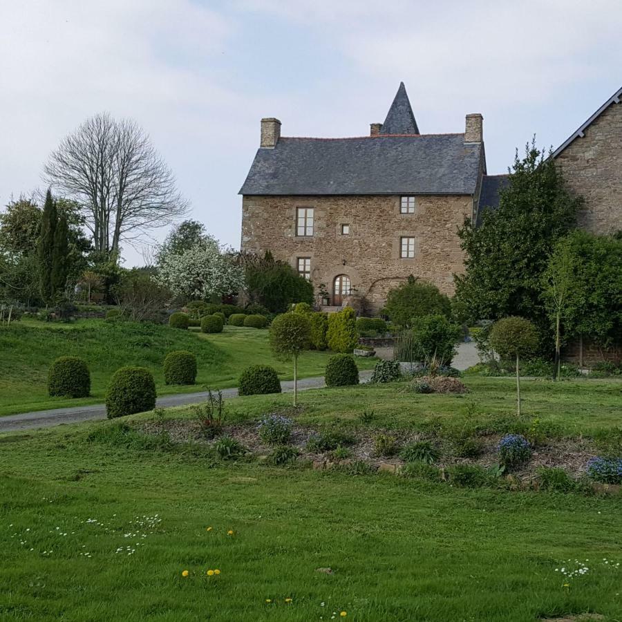 Manoir De La Branche Bed & Breakfast Maen Roch Dış mekan fotoğraf
