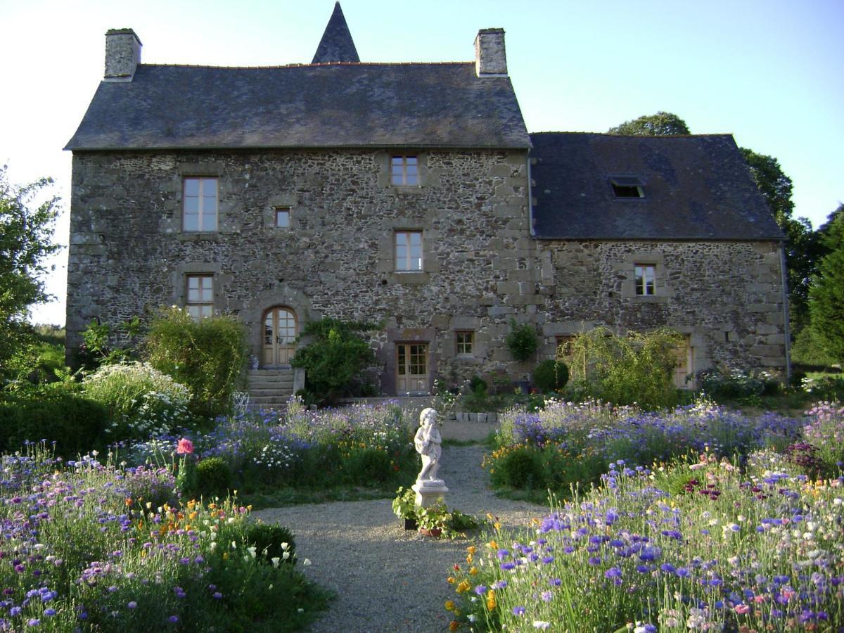 Manoir De La Branche Bed & Breakfast Maen Roch Dış mekan fotoğraf